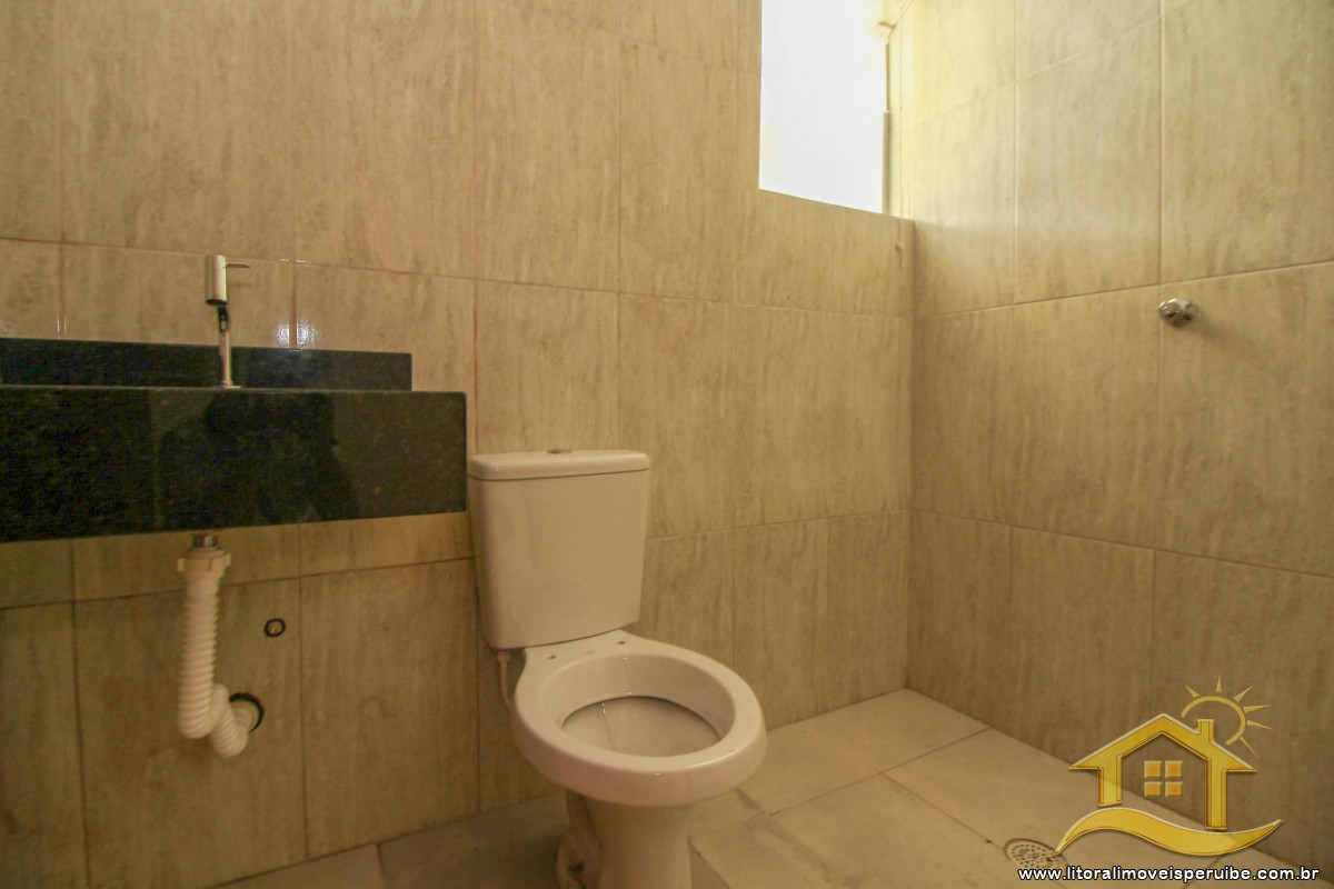 Casa no bairro Veneza, Lado Linha