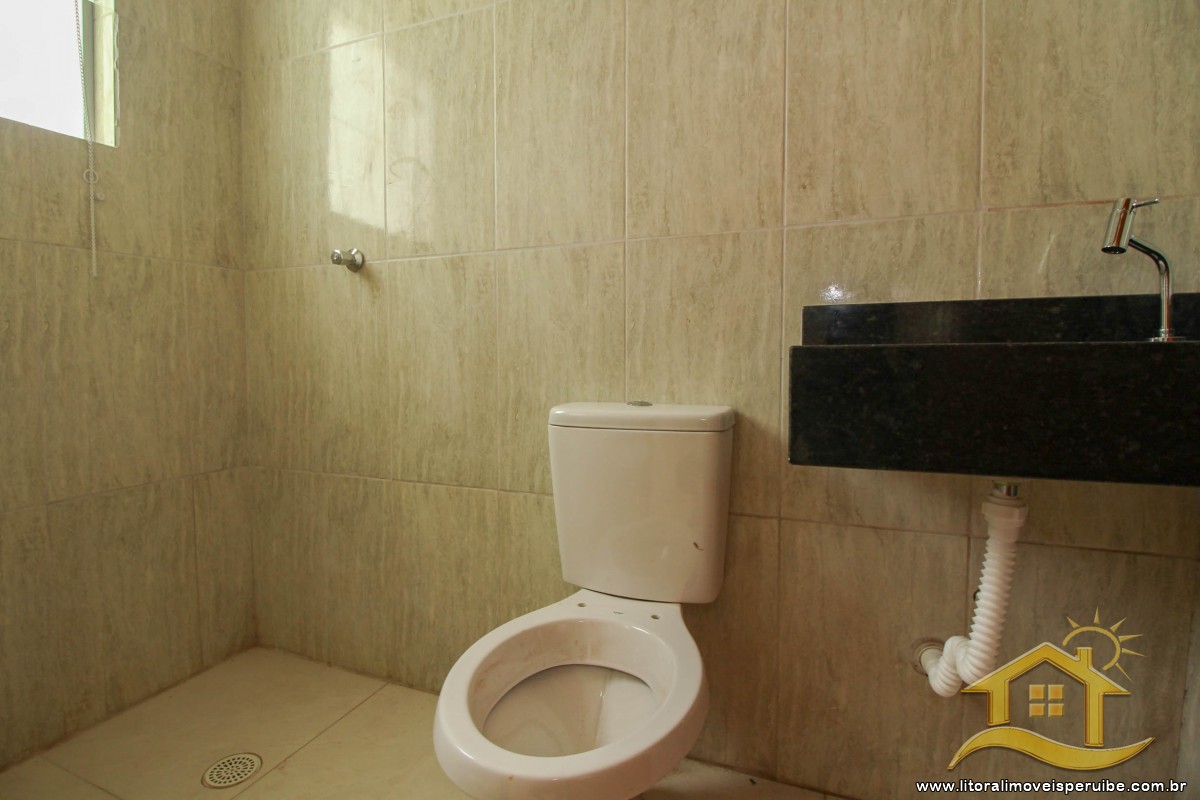 Casa no bairro Veneza, Lado Linha