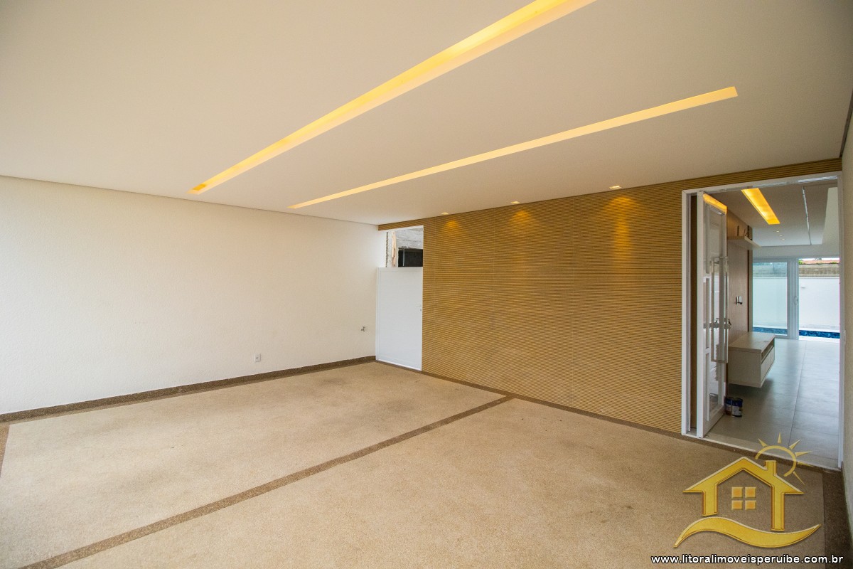 Casa no bairro Residencial Flora Rica, Pós Linha