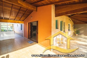 Casa no bairro Centro, Lado Linha