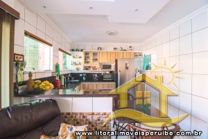 Casa no bairro Centro, Lado Linha