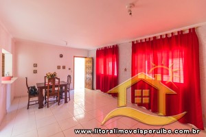 Casa no bairro Jardim Márcia, Lado Linha