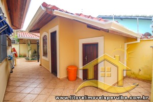 Casa no bairro Turístico, Lado Linha