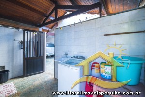 Casa no bairro Centro, Lado Linha
