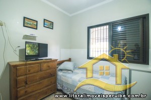 Casa no bairro Centro, Lado Linha