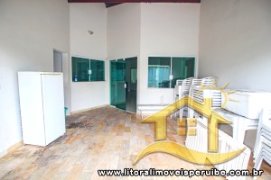 Casa no bairro Belmira Novaes, Lado Praia