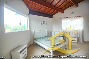 Casa no bairro Belmira Novaes, Lado Praia