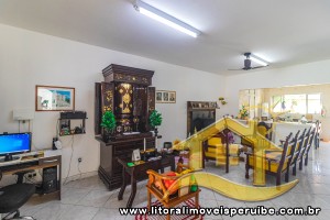 Casa no bairro Centro, Lado Linha