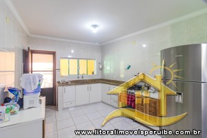 Casa no bairro Stella Maris, Lado Linha