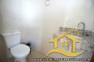 Casa no bairro Belmira Novaes, Lado Linha