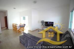 Casa no bairro Belmira Novaes, Lado Linha