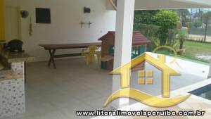 Casa no bairro Bougainvillée II, Lado Linha