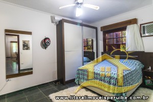 Casa no bairro Bougainvillée II, Lado Linha