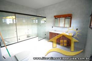 Casa no bairro Centro, Lado Linha