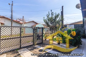 Casa no bairro Stella Maris, Lado Linha