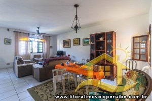 Casa no bairro Stella Maris, Lado Linha