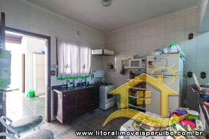 Casa no bairro Oásis, Lado Linha
