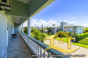 Casa no bairro Bougainvillée II, Lado Linha