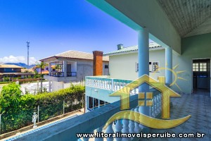 Casa no bairro Bougainvillée II, Lado Linha