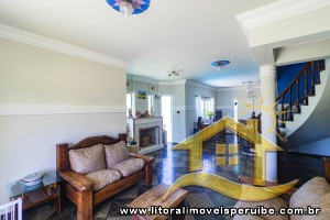 Casa no bairro Bougainvillée II, Lado Linha
