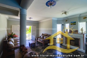 Casa no bairro Bougainvillée II, Lado Linha