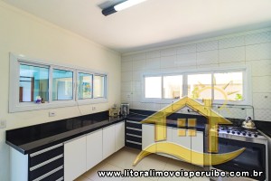 Casa no bairro Bougainvillée II, Lado Linha