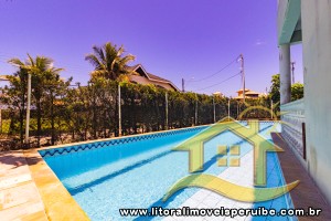 Casa no bairro Bougainvillée II, Lado Linha