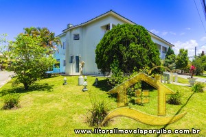 Casa no bairro Bougainvillée II, Lado Linha