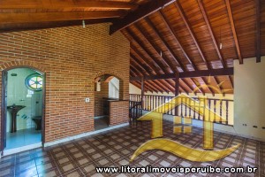 Casa no bairro Oásis, Lado Linha