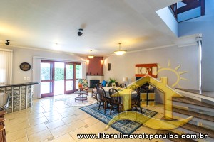 Casa no bairro Bougainvillée II, Lado Linha
