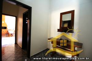 Casa no bairro Belmira Novaes, Lado Praia