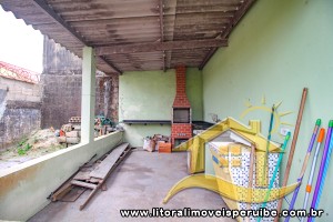 Casa no bairro Belmira Novaes, Lado Praia