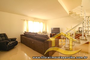 Casa no bairro Residencial Três Marias, Pós Linha