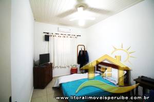 Casa no bairro Centro, Lado Linha