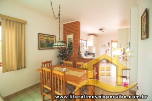 Casa no bairro Bougainvillée II, Lado Linha