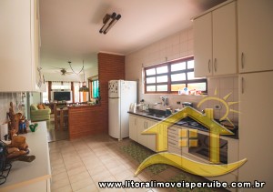 Casa no bairro Bougainvillée II, Lado Linha