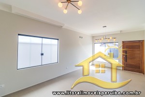 Casa no bairro Jardim Márcia, Lado Linha
