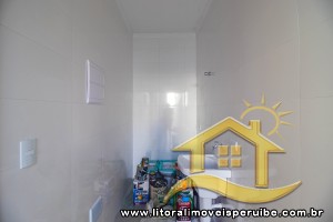 Casa no bairro Jardim Márcia, Lado Linha