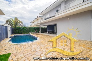 Casa no bairro Bougainvillée IV, Pós Linha