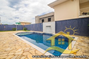 Casa no bairro Bougainvillée IV, Pós Linha