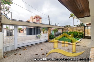 Casa no bairro Centro, Lado Linha