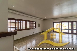 Casa no bairro Centro, Lado Linha