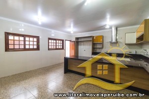 Casa no bairro Centro, Lado Linha