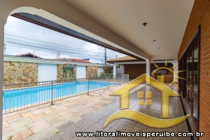 Casa no bairro Centro, Lado Linha