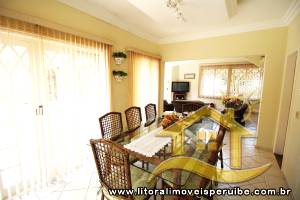 Casa no bairro Oásis, Lado Linha