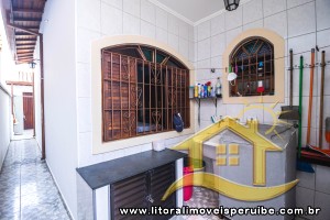 Casa no bairro Stella Maris, Lado Linha
