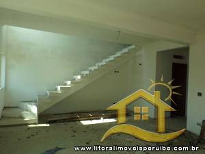 Casa no bairro Jardim Márcia, Lado Linha