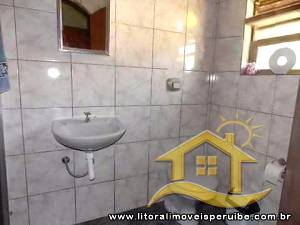 Casa no bairro Belmira Novaes, Lado Linha