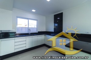 Casa no bairro Bougainvillée IV, Pós Linha