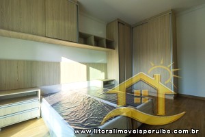 Casa no bairro Bougainvillée IV, Pós Linha
